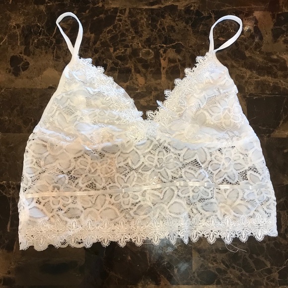 🎉2XHP🎉White Lace Crop Top Bralette! - Picture 3 of 5